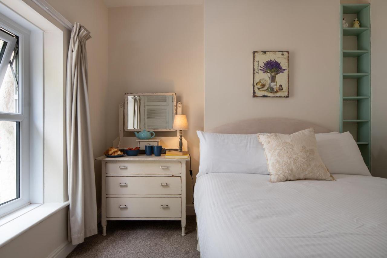 Windy Ridge Terrace With Beautiful Sea Views, North Wales Coast Villa Old Colwyn Kültér fotó